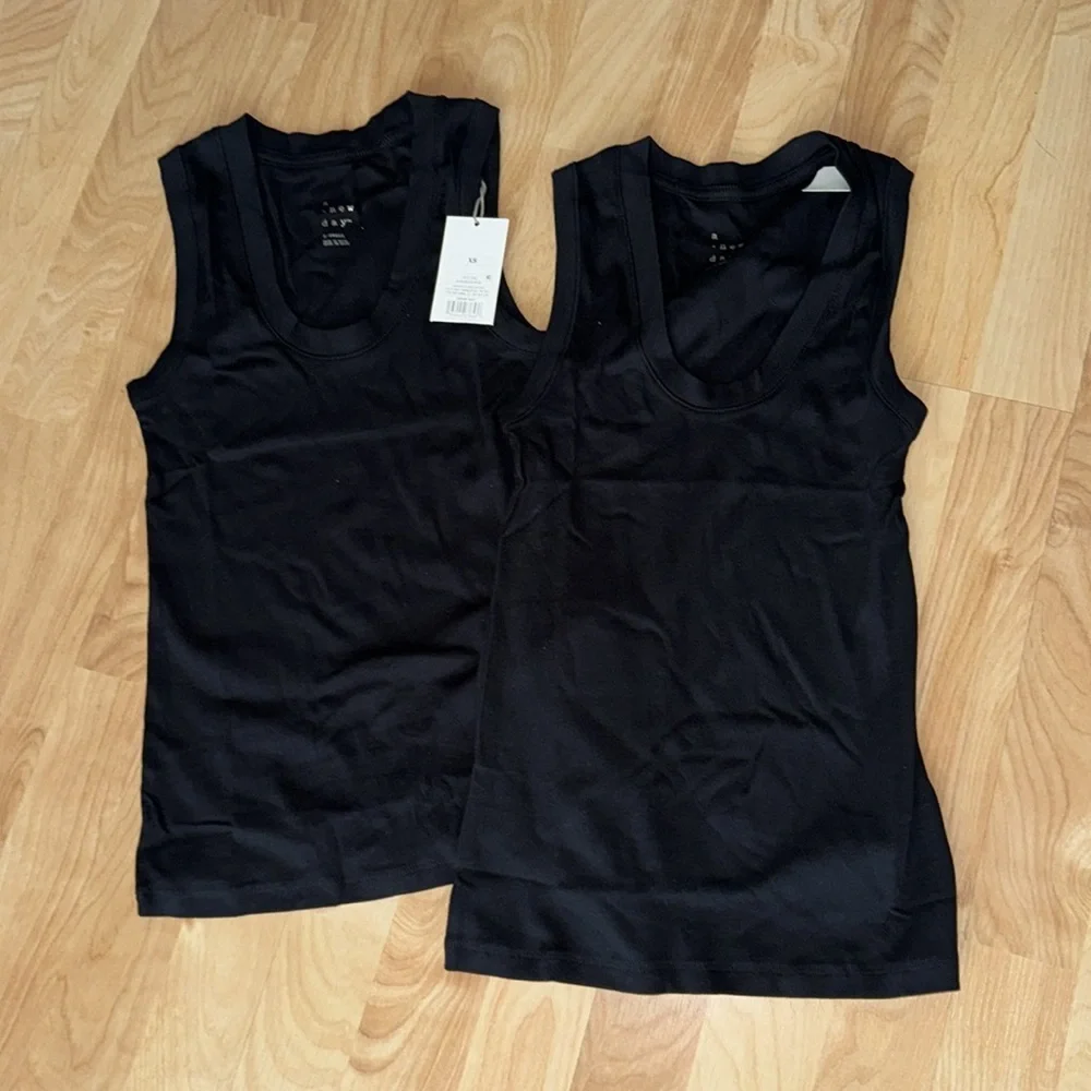 Black Ribbed Tank Tops, Size XS, NEW, Women’s - Picture 1 of 5